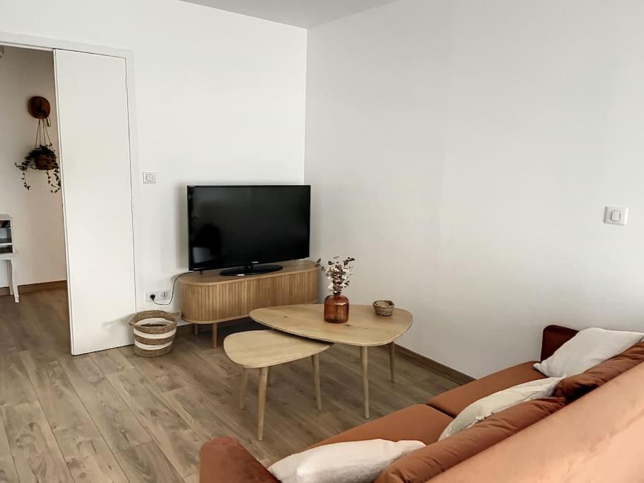 Appartement Le Julia - Neuf - Gare Et Garage à Compiègne Extérieur photo